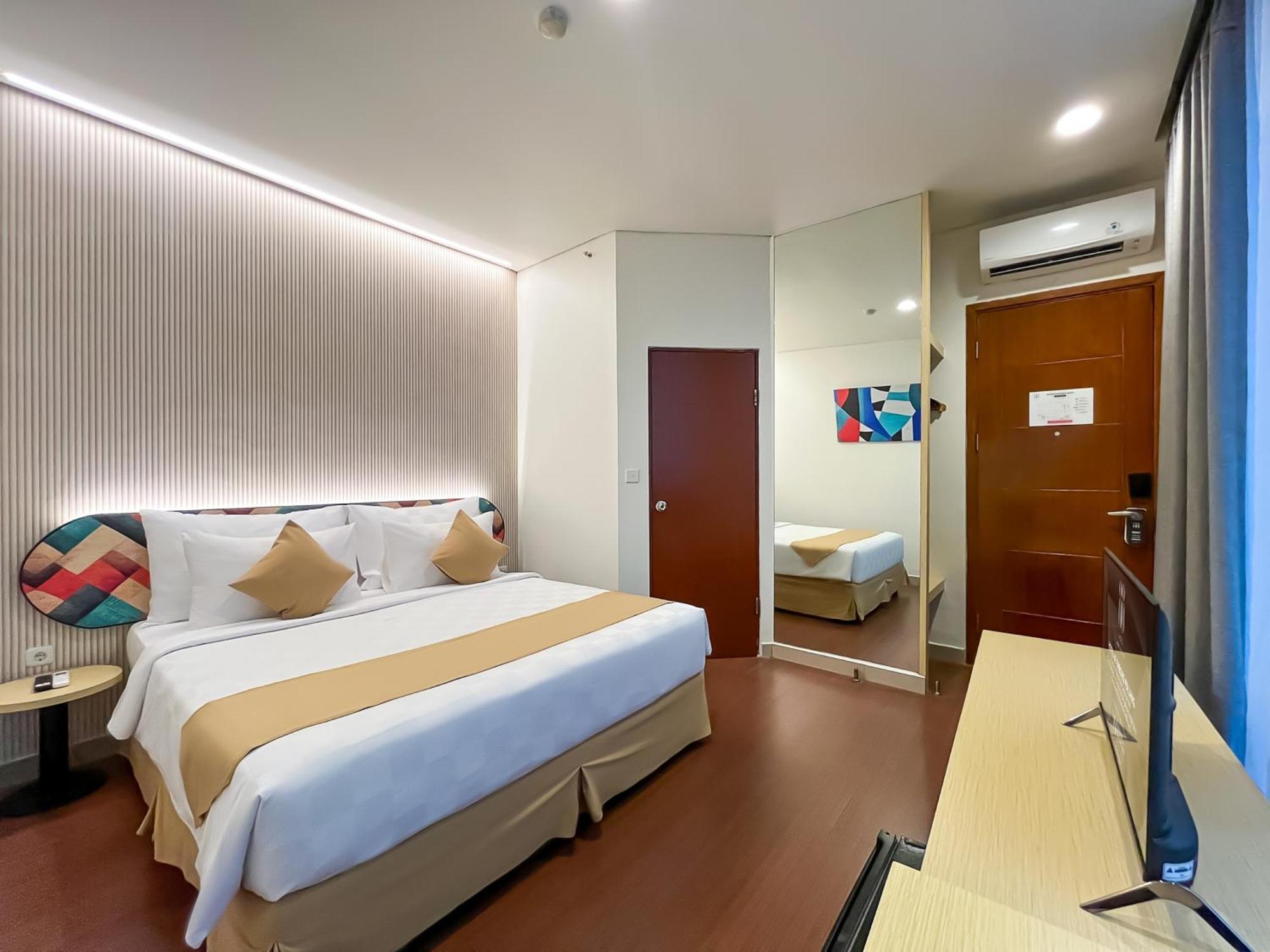 Hotel 88 Embong Malang Tunjungan Surabaya By Wh - Breakfast With The Best View On The Highest Floor And Strategic Location In The City Center Luaran gambar