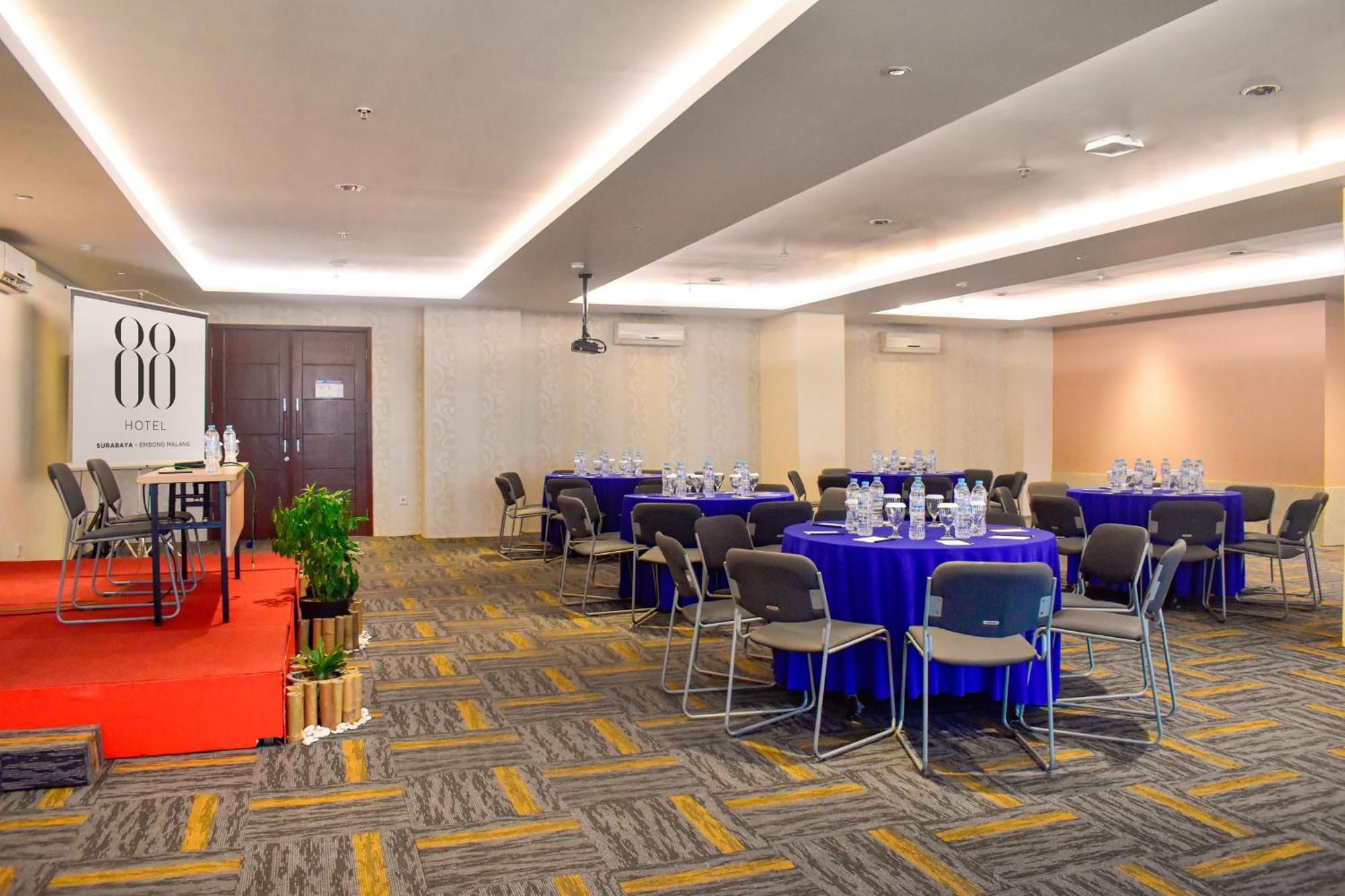 Hotel 88 Embong Malang Tunjungan Surabaya By Wh - Breakfast With The Best View On The Highest Floor And Strategic Location In The City Center Luaran gambar