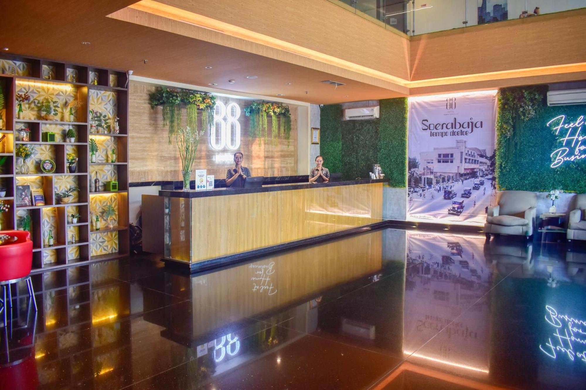 Hotel 88 Embong Malang Tunjungan Surabaya By Wh - Breakfast With The Best View On The Highest Floor And Strategic Location In The City Center Luaran gambar