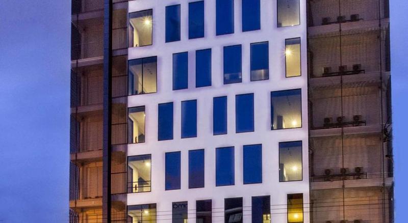 Hotel 88 Embong Malang Tunjungan Surabaya By Wh - Breakfast With The Best View On The Highest Floor And Strategic Location In The City Center Luaran gambar