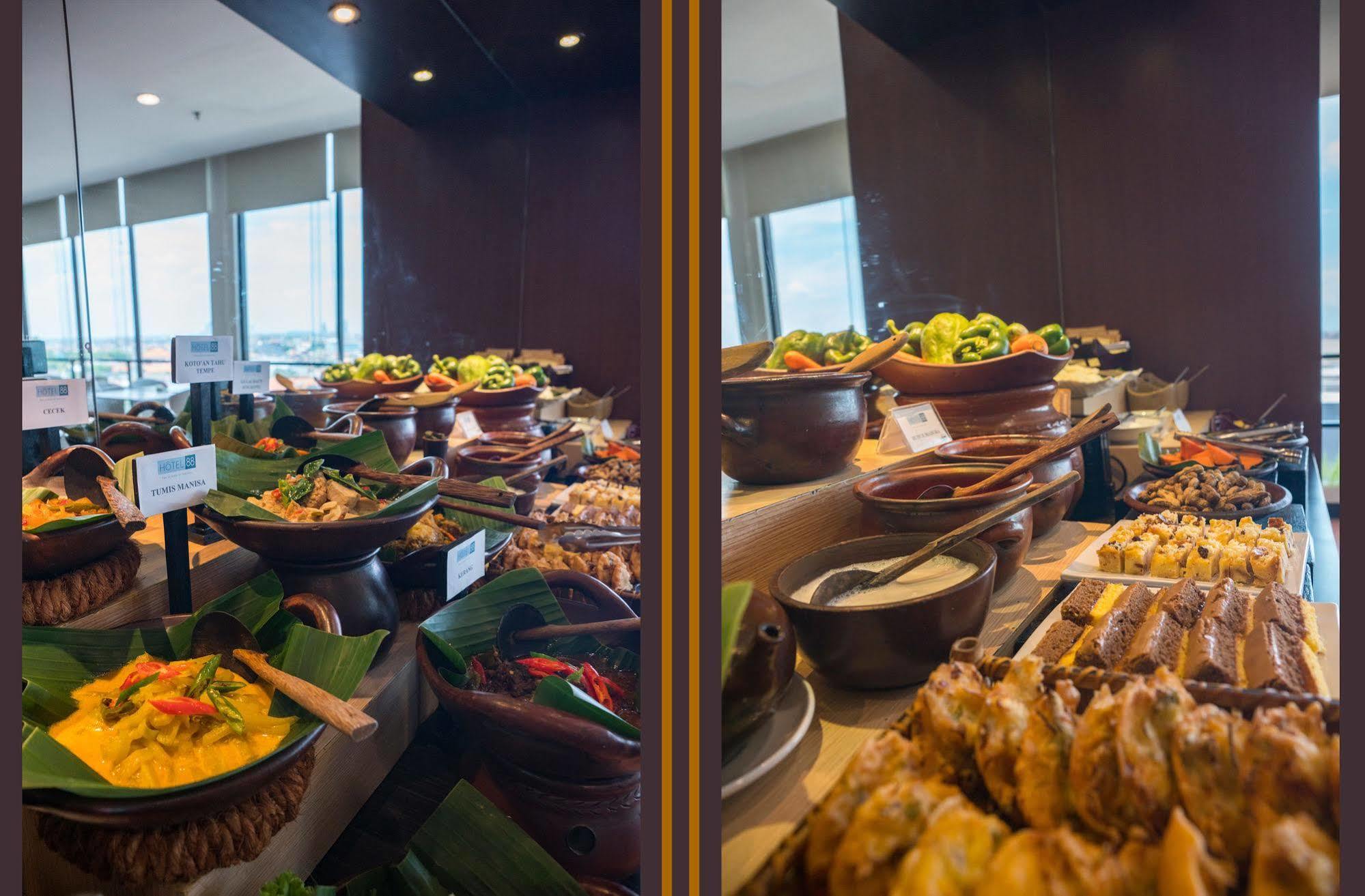Hotel 88 Embong Malang Tunjungan Surabaya By Wh - Breakfast With The Best View On The Highest Floor And Strategic Location In The City Center Luaran gambar
